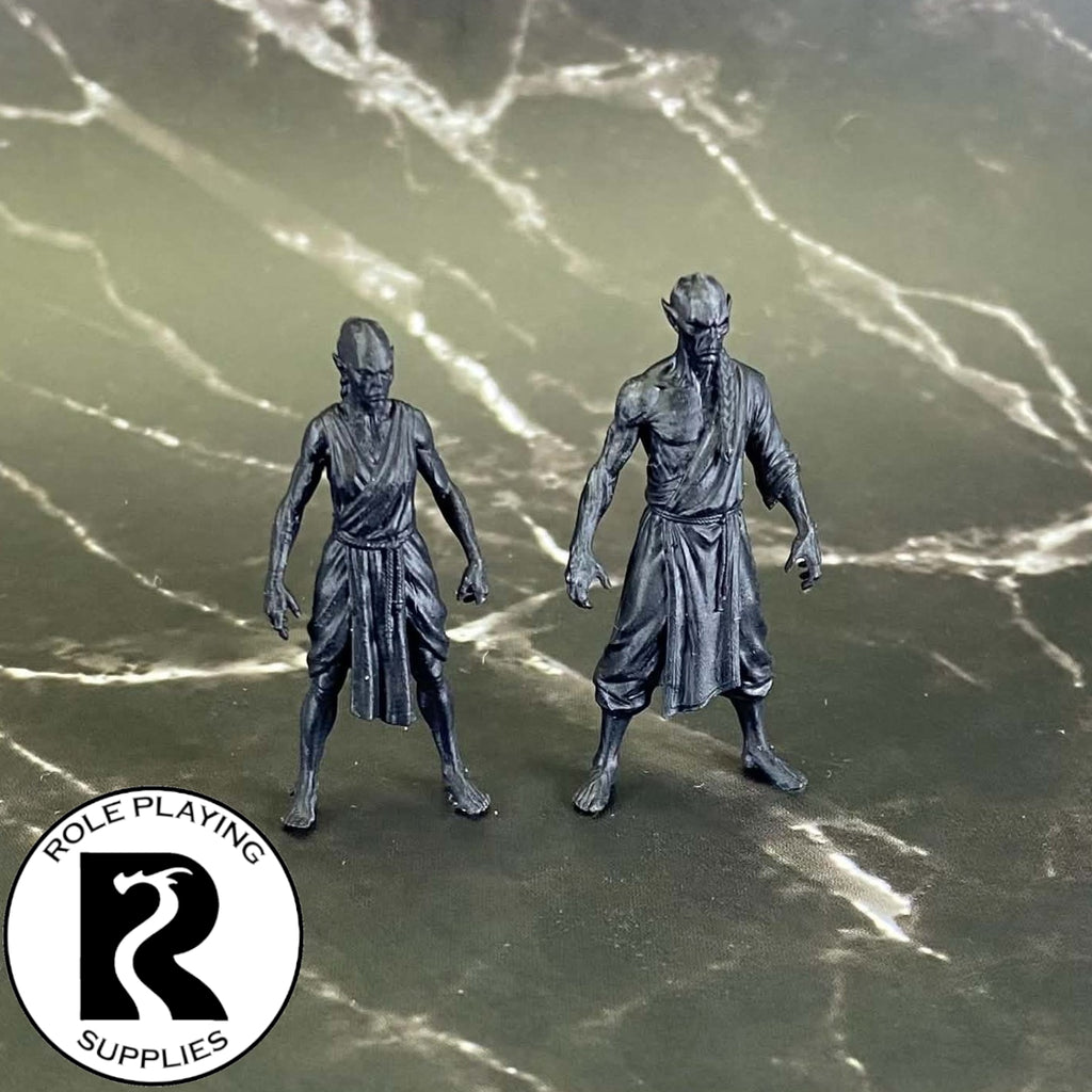 A dnd miniature githzerai monk primed in black.
