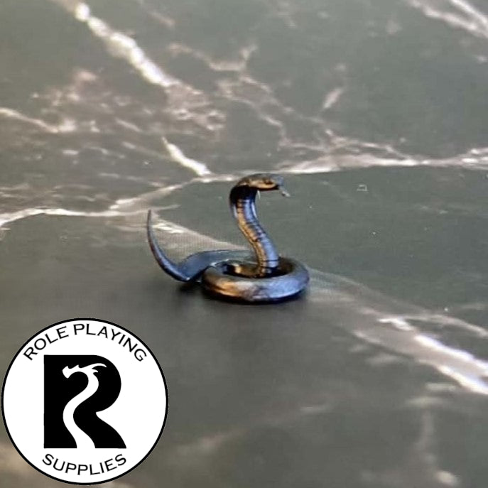 A dnd miniature poisonous snake primed in black.
